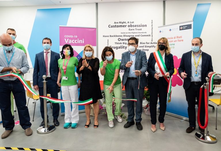 Inaugurato il nuovo centro vaccinale anti-Covid presso lo stabilimento Amazon di Passo Corese