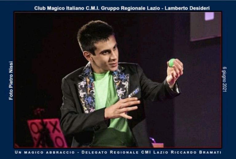 Il reatino Leonardo Panetti sale sul tetto del mondo. Vince ad Atlanta l’International Brotherhood of Magician