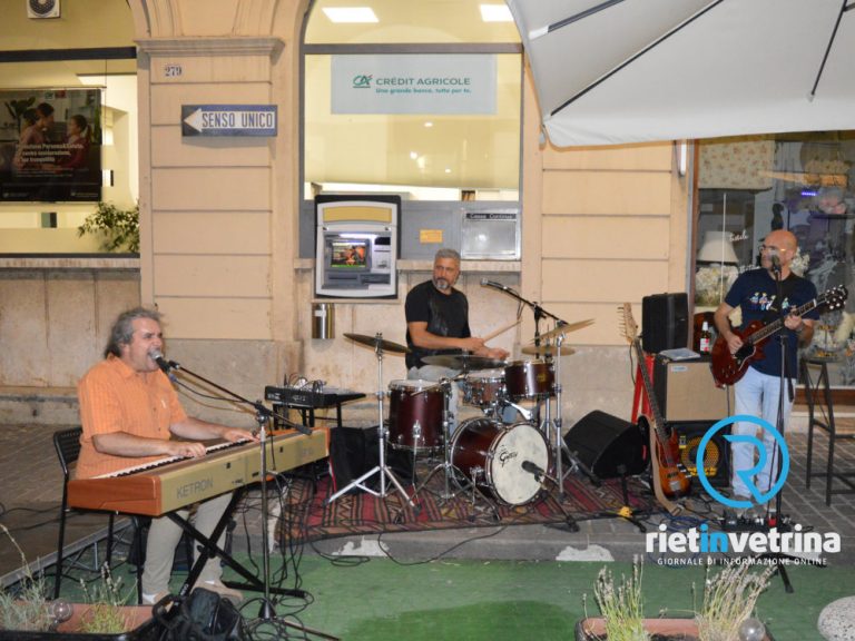 Concluso “Luglio suona bene” con il blues di Mario Donatone, Angelo Cascarano e Roberto Ferrante – LE FOTO