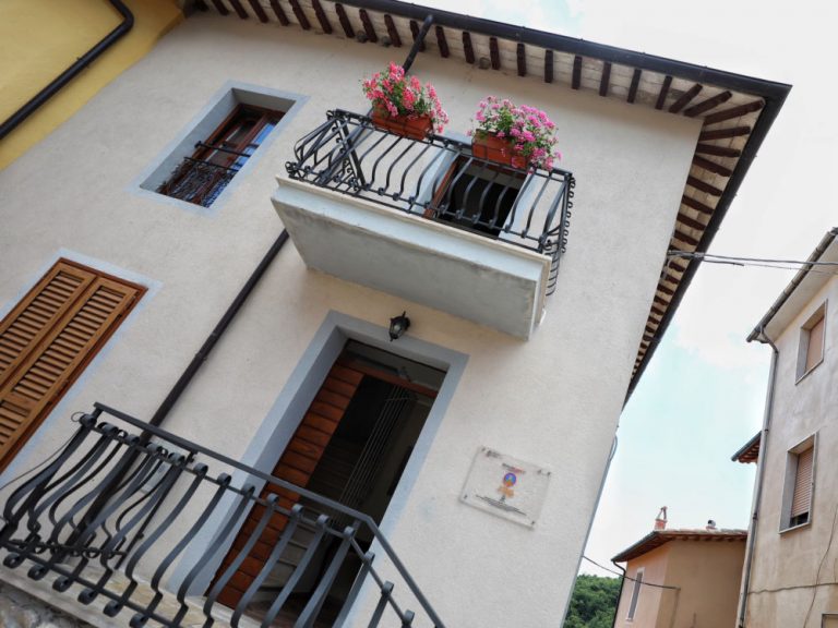 Inaugurato a Configni l’Ostello degli Orsini