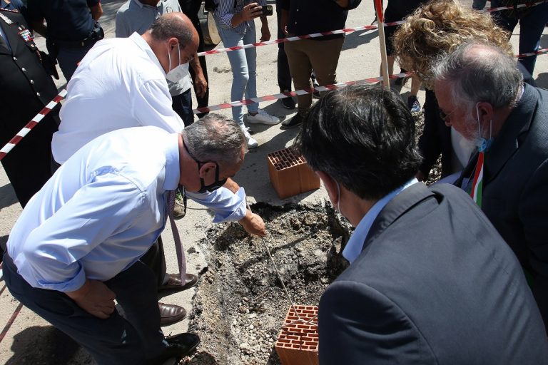 Posata la prima pietra del Centro di Formazione Professionale Alberghiero di Amatrice
