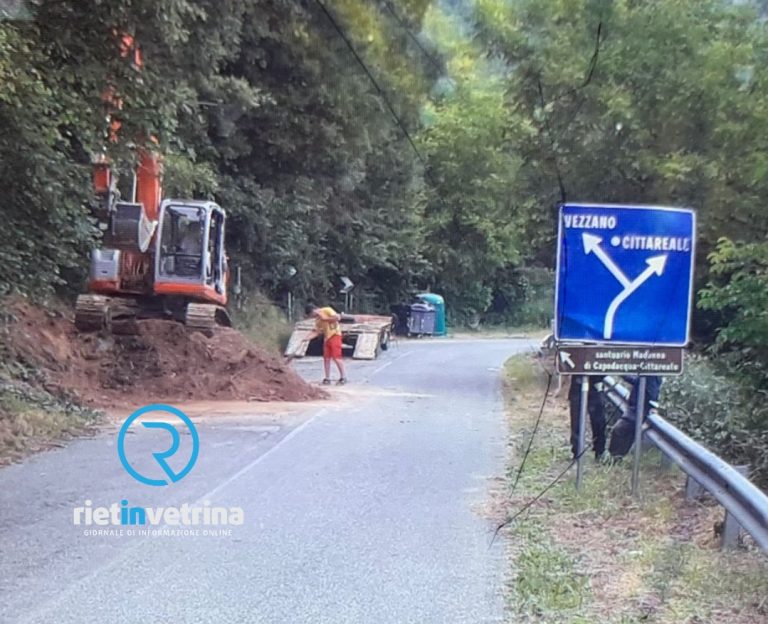 Rimossa la frana  sulla SP17 nella frazione Vezzano di Cittareale