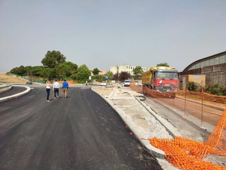 Fara Sabina, Centrodestra: “Imbarazzante passerella su bretella Passo Corese”