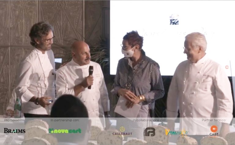 Miglior Panettone Creativo Dolce 2021, Domenico Napoleone 1° classificato. Premiato da Massari e Cracco
