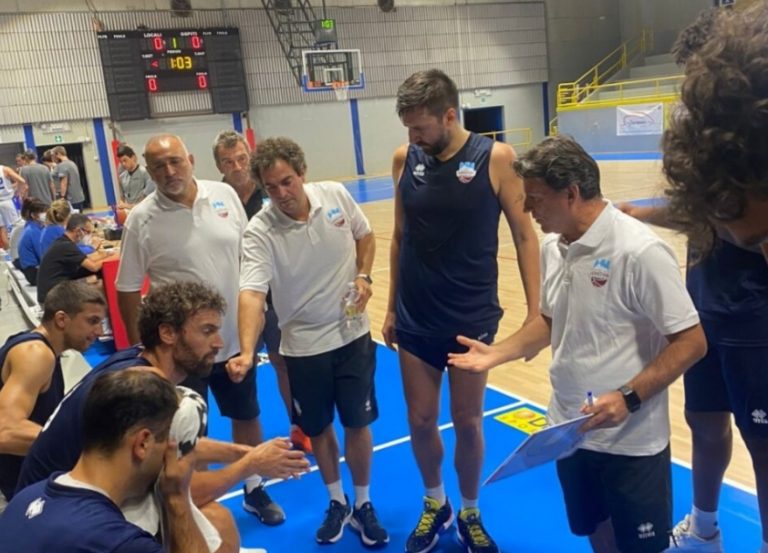 Memorial Bortoluzzi, la Real Sebastiani va ko: vince Cividale 57-69. Finelli: “C’è molto da lavorare”