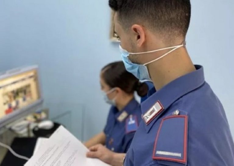 Carabinieri denunciano quattro persone per truffa online