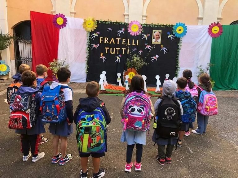 Nuovo anno scolastico, gli auguri del sindaco Zonetti (Castelnuovo di Farfa) a studenti, Dirigenti e famiglie