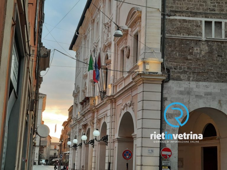 TARI, Settore III: chiunque necessiti di informazioni è pregato di utilizzare in via prioritaria lo strumento della posta elettronica.