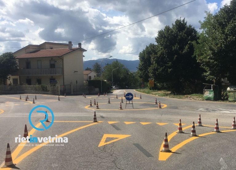 Realizzazione rotatoria a San Pietro di Poggio Bustone, iniziati i lavori per la segnaletica stradale sperimentale