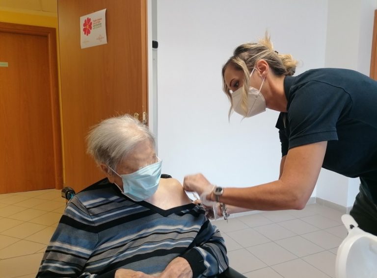 Il 7 ottobre inizia a Rieti la vaccinazione contemporanea antinfluenzale e anti-Covid