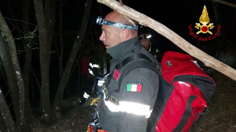 Escursionisti rimangono bloccati in una forra a Contigliano