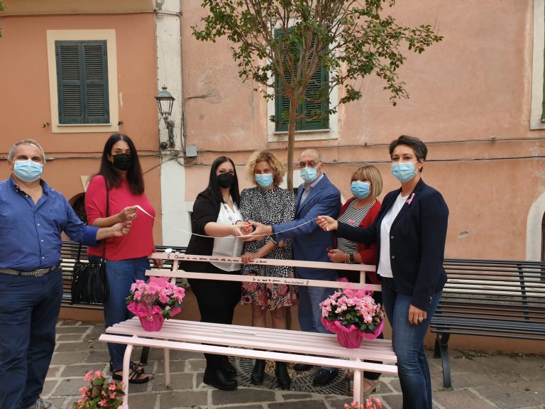 Nastro Rosa della LILT, inaugurata a Montopoli una “panchina rosa”