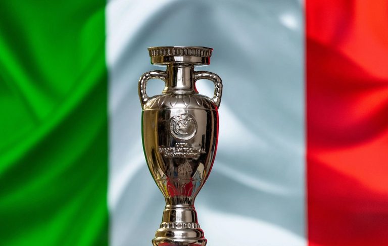 La Coppa degli Europei di calcio sarà esposta ad Amatrice. Consigliere Nibbi: “Per noi simbolo di riscatto e ripartenza”