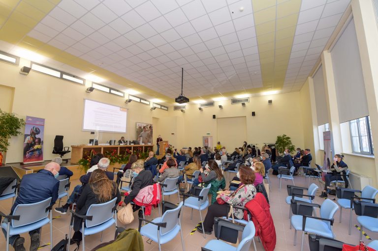 “Il Lazio che dona”, a Rieti un incontro organizzato da Takeda, con ASL e Centro Regionale Sangue, sulla donazione di plasma