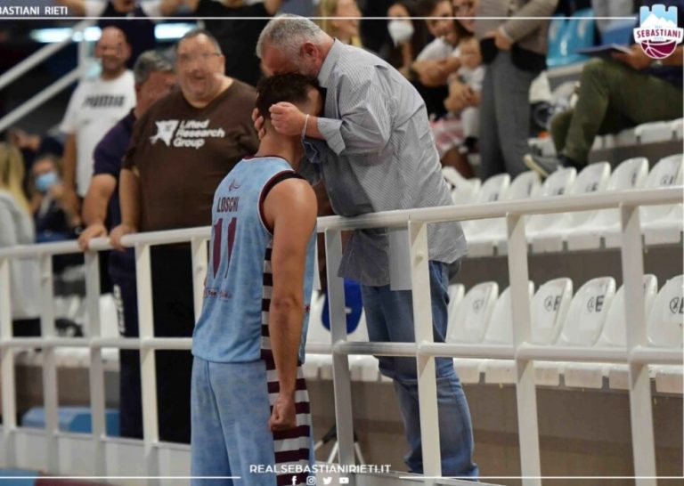Gara show tra Real Sebastiani e Rimini. Al PalaSojourner reatini vittoriosi. Finelli: “Abbiamo alzato il livello”