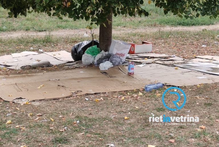 SEI TU IL REPORTER – Continuano i bivacchi e l’abbandono di rifiuti in zona Mercatanti a Rieti
