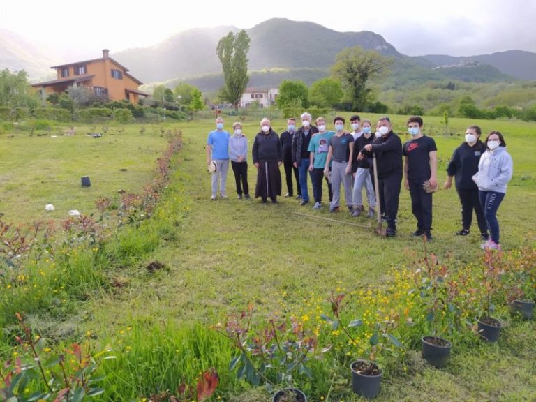 Un Tau verde per i 100 anni dell’Azione Cattolica di Rieti