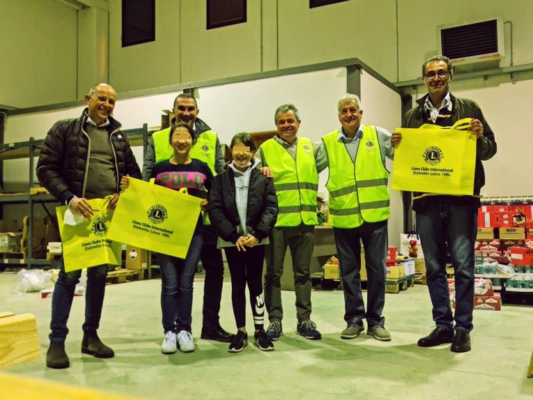 Lions Club Rieti Host consegna derrate alimentari al Centro Antiviolenza Angelita e alle parrocchie