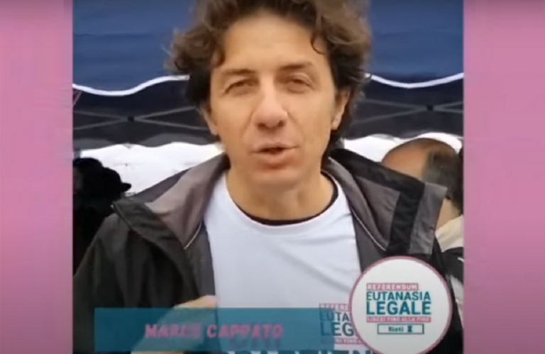 VIDEO – Marco Cappato (Eutanasia Legale) consegna le oltre 4.100 firme reatine
