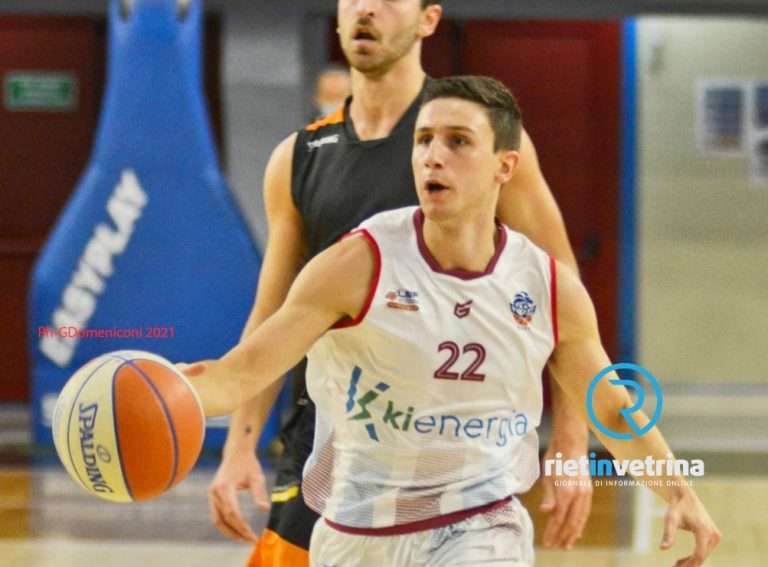 Domenica 14 novembre Roseto vs NPC Rieti