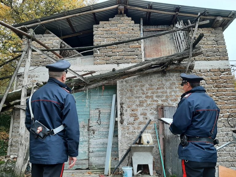 Cantalice, i Carabinieri denunciano tre persone per abusi edilizi