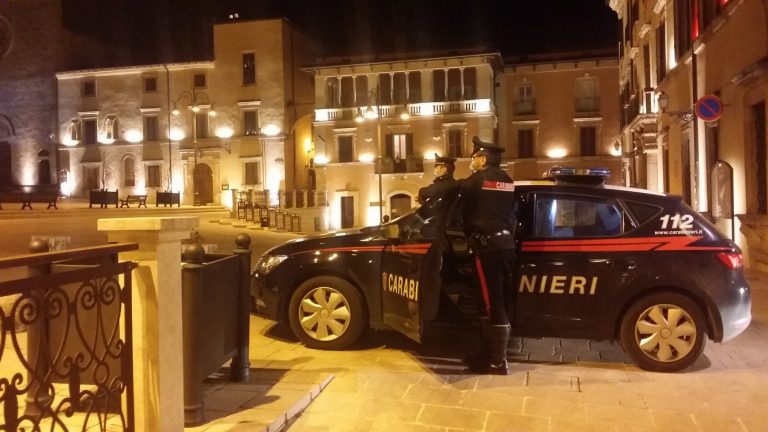 Tenta di accoltellare un ragazzo a Cittaducale. Denunciati due minorenni stranieri