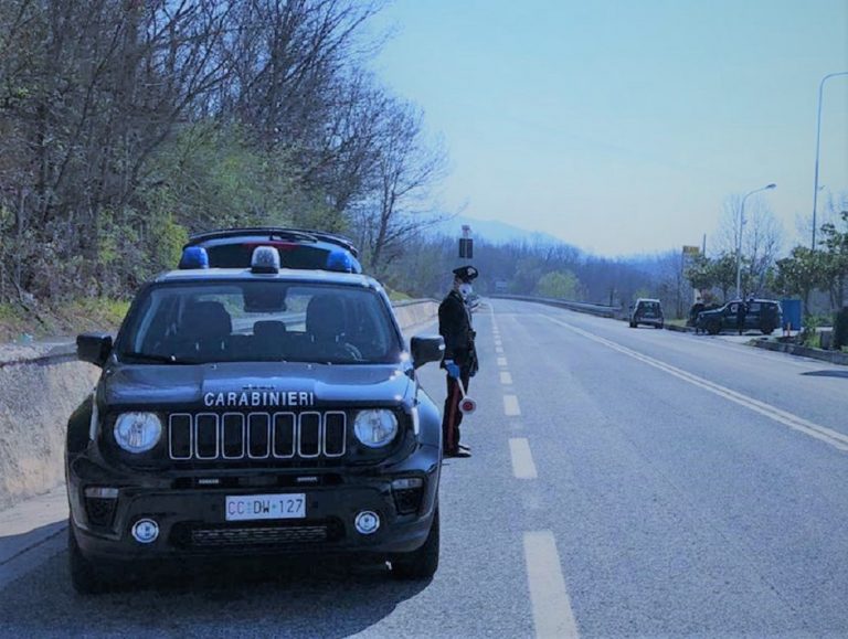 Carabinieri di Borbona denunciano 65enne positivo al Covid trovato a spasso per il paese