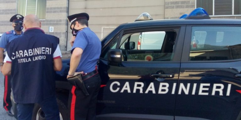 Carabinieri, controlli anti-Covid: sanzioni pecuniarie e tre denunce in un mese
