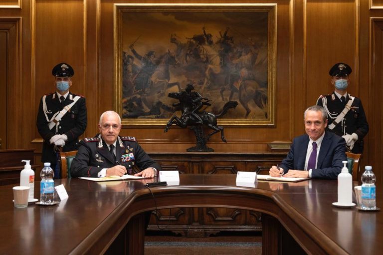 Poste e Arma dei Carabinieri firmano protocollo per la sicurezza e la legalità nel lavoro