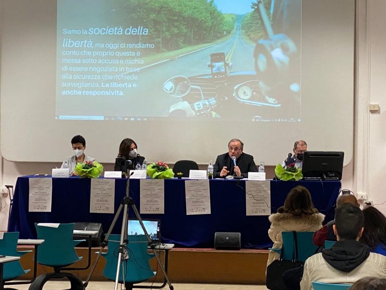 Al Rosatelli di Rieti il primo incontro del Concorso “Natura e Filosofia”. Premiati i vincitori della V edizione