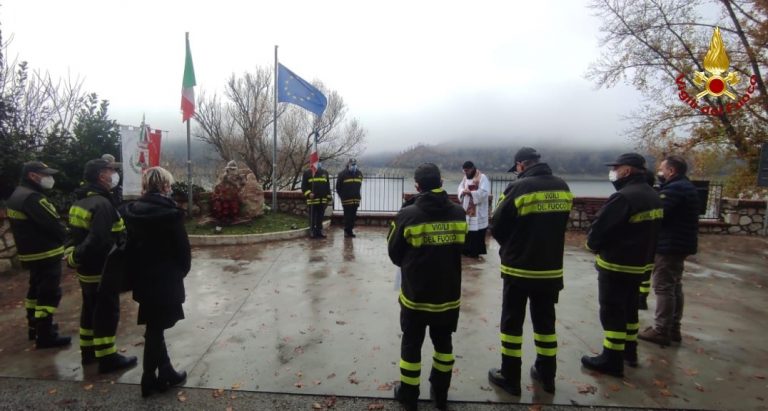 Reso onore a Renato Falsini, Vigile del Fuoco caduto durante operazione antincendio