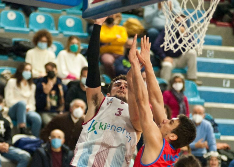 Tre giocatori della Kienergia Rieti positivi al covid. Rinviato a gennaio il derby