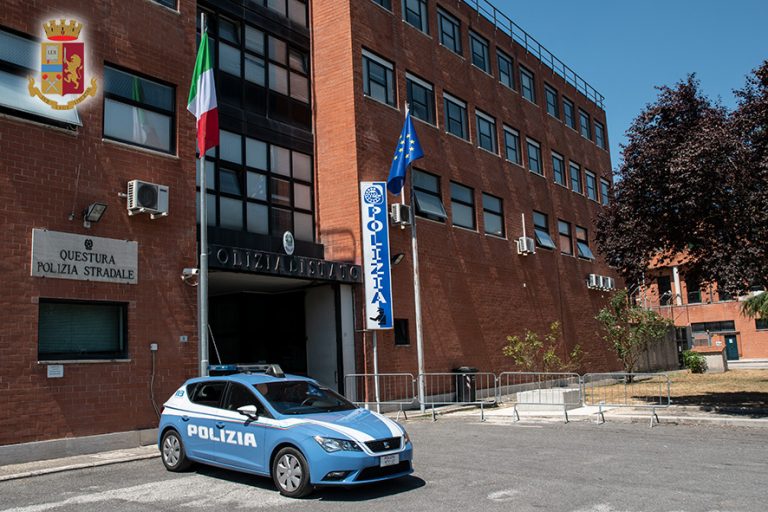 Sassaiola contro tifosi Pistoia, sale a 10 il numero degli ultras ascoltati in Questura