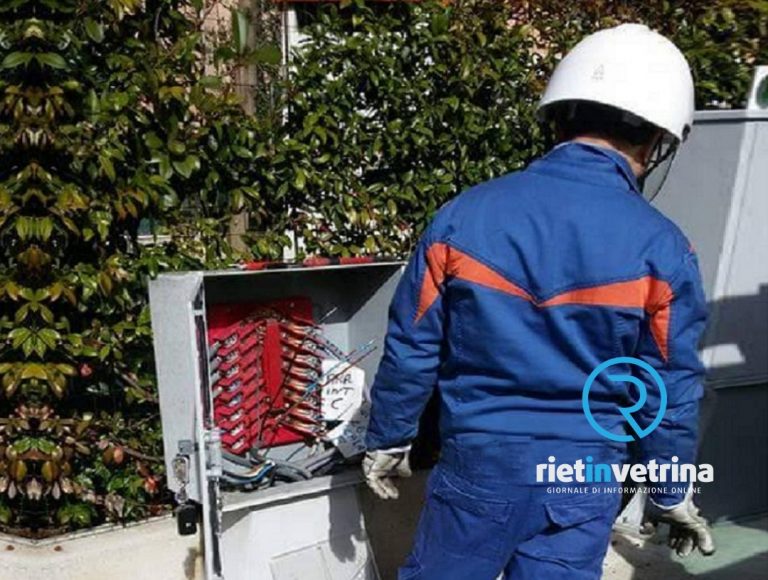 Corvaro, petardo causa danni a cabina elettrica. Disservizi a più di 200 abitazioni