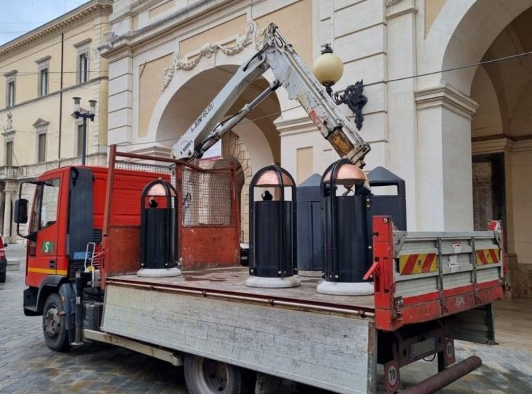 Rieti, il centro storico potrà contare su 35 nuovi cestini in più per i rifiuti