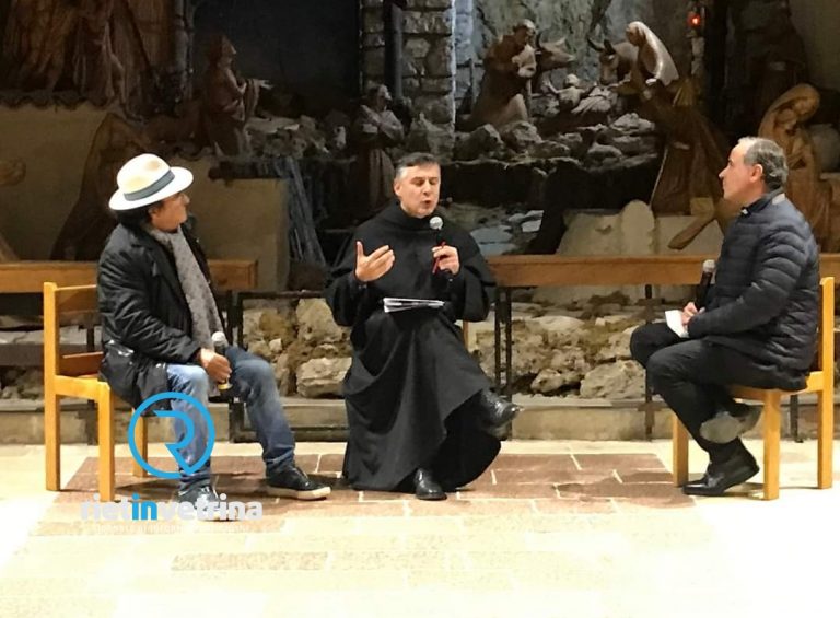 Al Bano Carrisi a Greccio insieme a monsignor Pompili e frate Fortunato