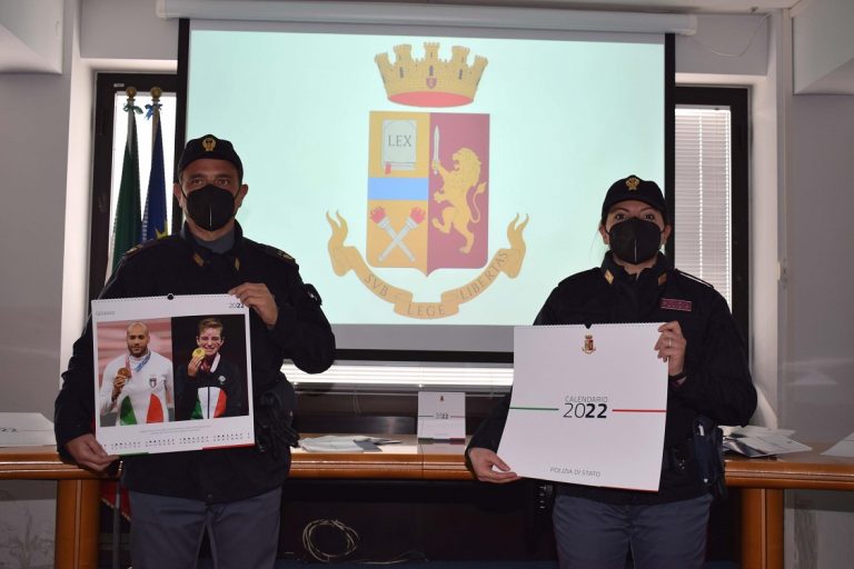 Rieti, presentato il calendario 2022 della Polizia di Stato