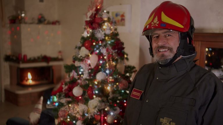 ► VIDEO – Buon Natale dai Vigili del Fuoco di Rieti