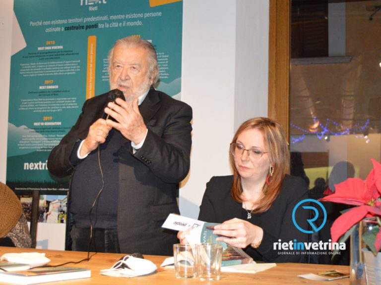Pupi Avati a Rieti racconta l’amore di Dante Alighieri per Beatrice e la scrittura ne “L’alta fantasia” – LE FOTO