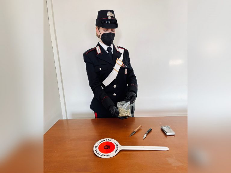 Passo Corese, arrestato ragazzo del luogo. In casa aveva sostanze stupefacenti suddivise in dosi