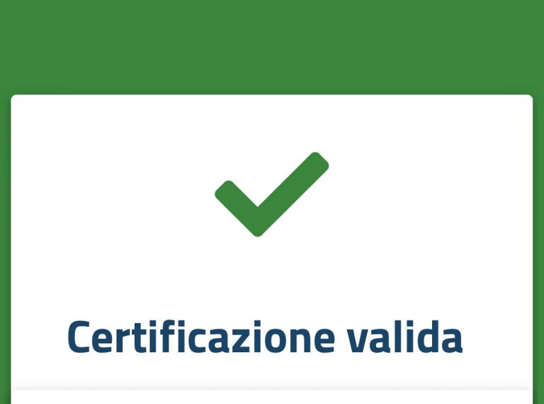 SEI TU IL REPORTER – “Sono positivo al Covid e il mio Green Pass è ancora valido. Così non ci sono controlli”