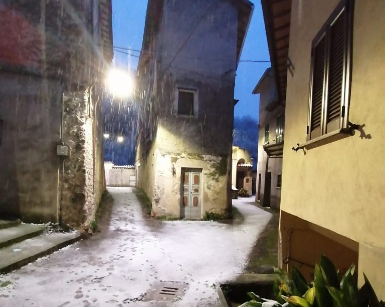 La neve vista da Lisciano