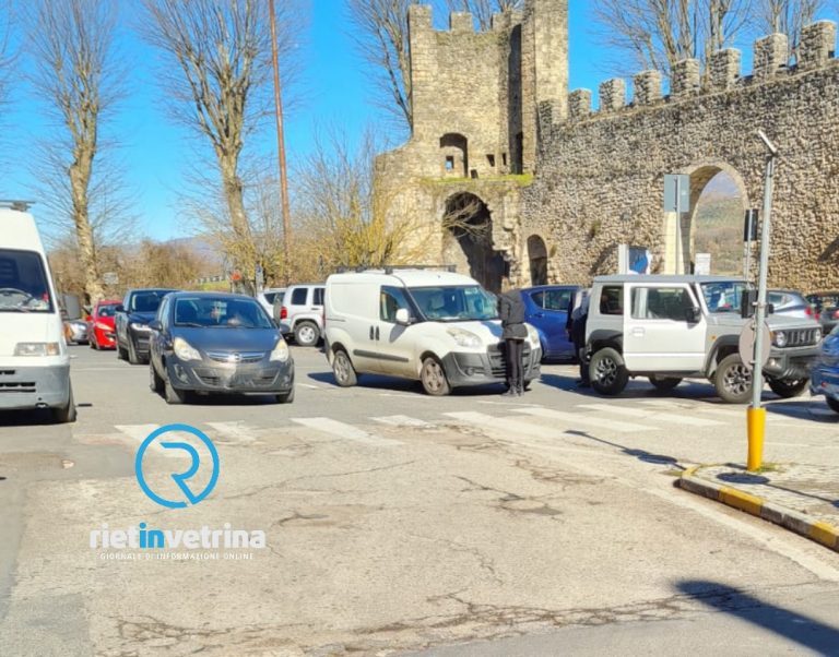 Tamponamento a Porta d’Arce. Traffico rallentato
