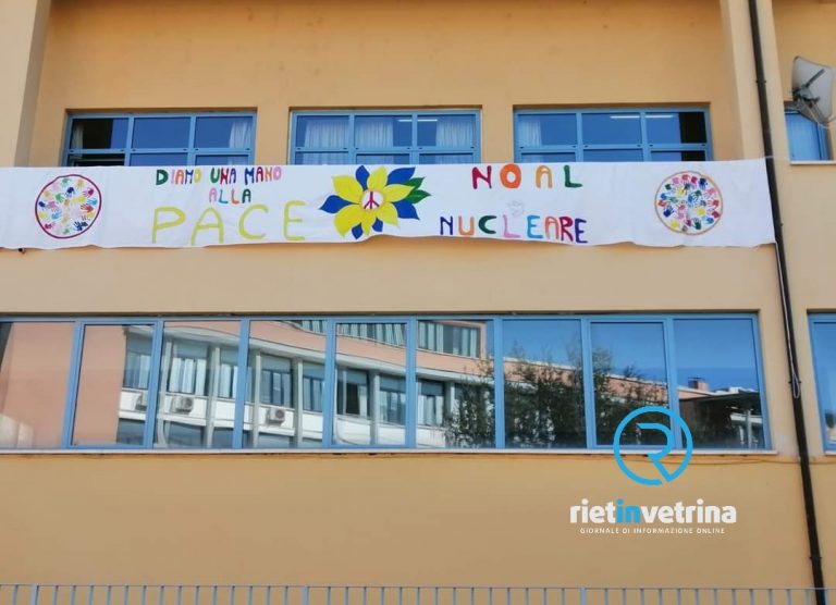 La scuola Minervini di Rieti dice NO alla guerra in Ucraina