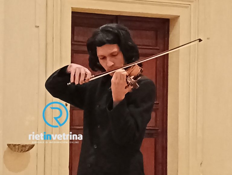 Il M° Olekdandr Pushkarenko emoziona Rieti. Un grido in musica per dire no alla guerra