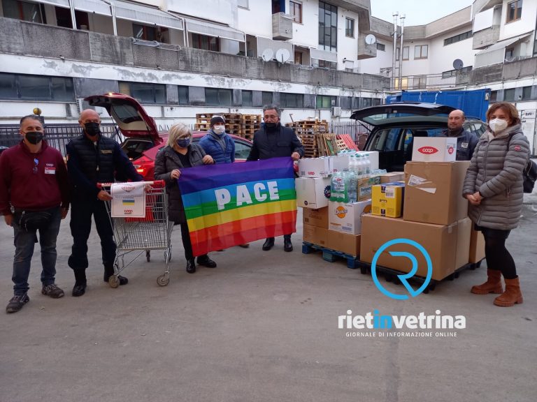 Coop consegna cibo e materiale alla Comunità ucraina di Rieti da inviare al fronte