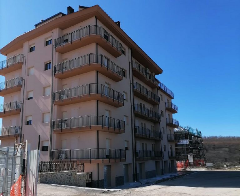 Amatrice, altri 26 appartamenti ai cittadini e presa in carico Auditorium della Laga