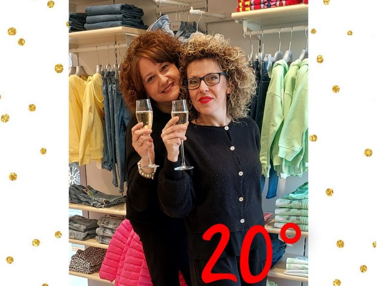 BRUMS compie 20 anni. Gli auguri di Valentina e Francesca