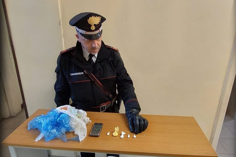 Carabinieri arrestano 35enne di Collevecchio per spaccio di cocaina