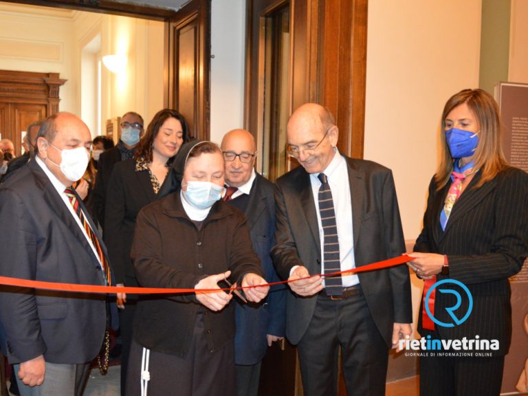 Inaugurata a Rieti la mostra “Giorgio de Chirico, gli spettacoli disegnati”. Una carezza d’affetto per la Città – LE FOTO